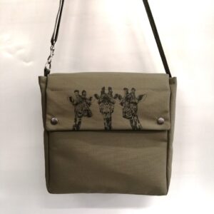Giraffe mail bag